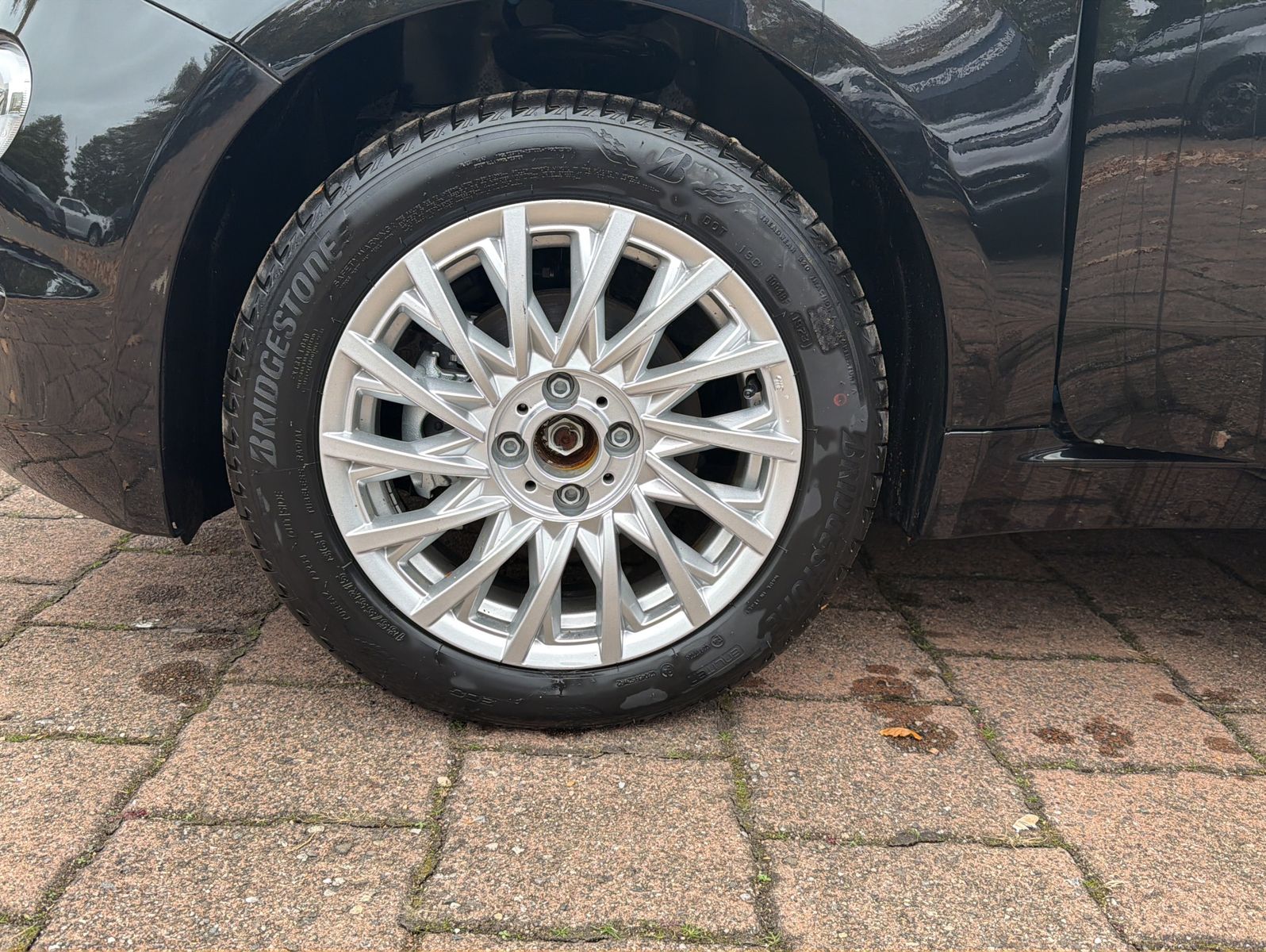 Fahrzeugabbildung Fiat 500C Dolcevita