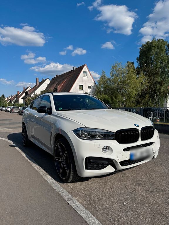 Image of BMW X6 M50