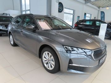 Fotografie 3 des Skoda OCTAVIA COMBI 1.5 TSI mHEV 110 kW "Joy" AHK