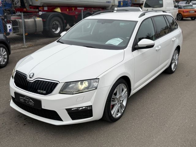 Skoda Octavia Combi RS*NAVI*LEDER*BI-XEN*18ZOLL*AHK*