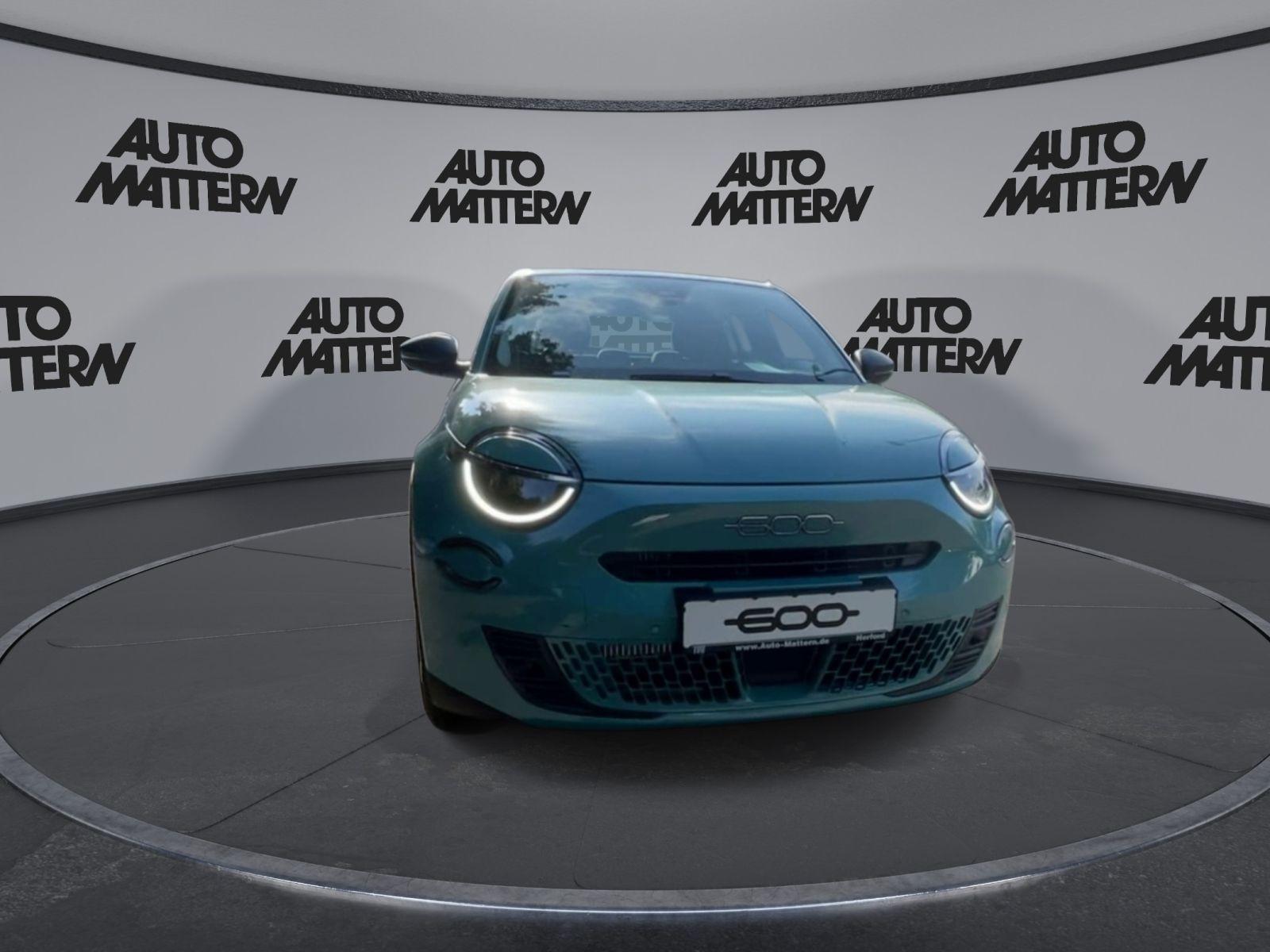 Fiat 600 Hybrid Special Edition NAVI|LED|SHZ|CarPlay|