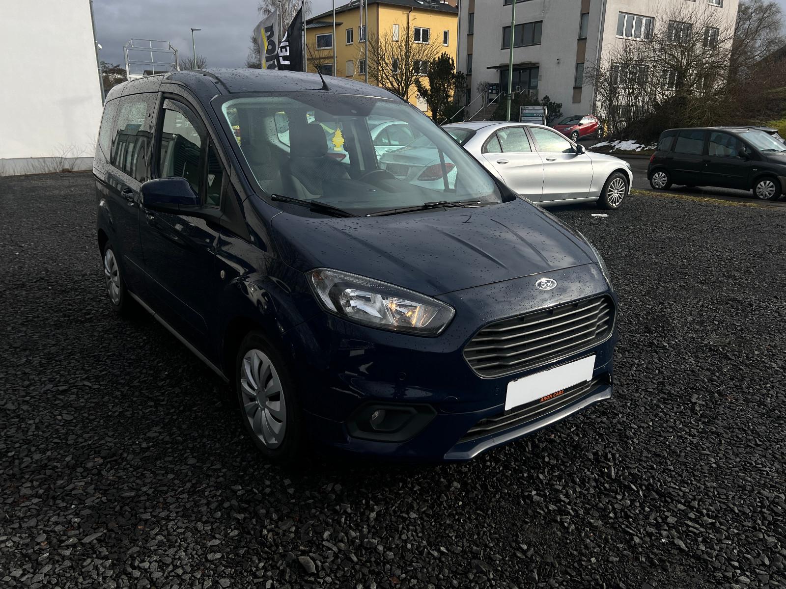 Ford Tourneo Courier Trend