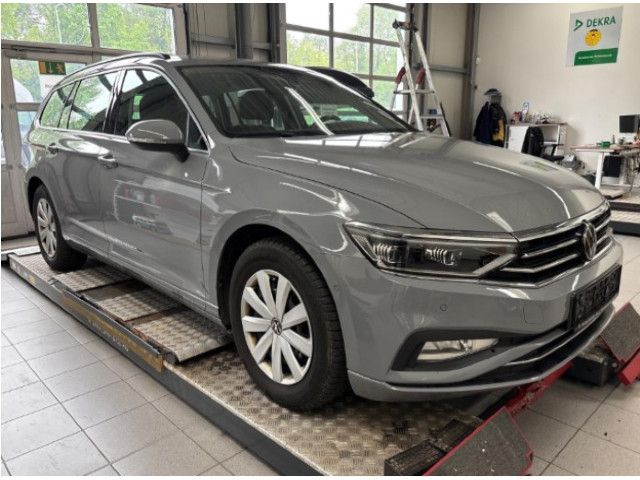 Passat Variant Business 2,0 l TDI SCR 110 kW (15