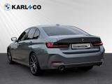 BMW 318 i Limousine LED PDCv+h Navi Apple CarPlay - BMW 318 mit Benzin-Antrieb: Automatik