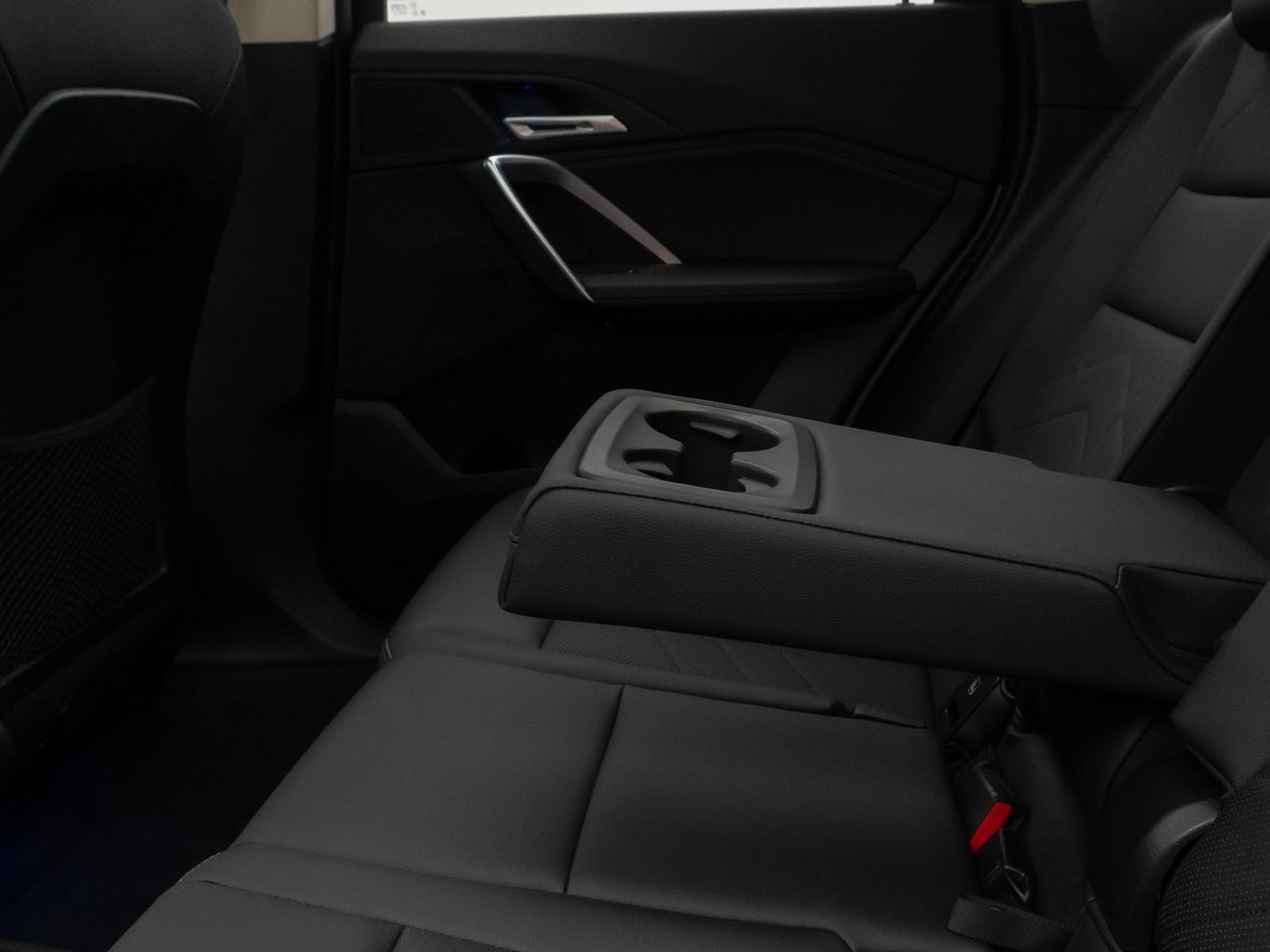 BMW X1 xD20d xLine 360°Panorama HUD DAB Komfort AHK, миниатюра 27