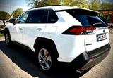 Toyota RAV 4 2.5 Hybrid Lounge*Vollausstattung*Pano*360 - Toyota: Rav3