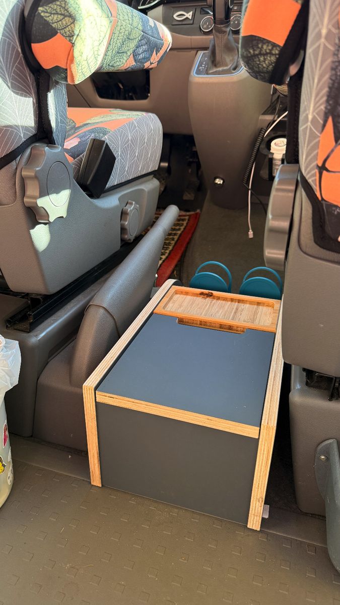 Fahrzeugabbildung Volkswagen T6.1  California