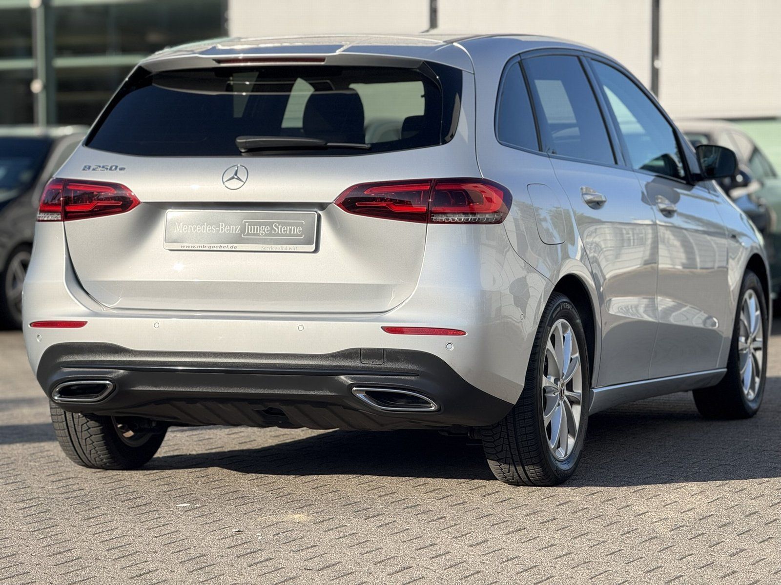 Fahrzeugabbildung Mercedes-Benz B 250 e Progressive*KAMERA*LED*NAVI*SITZHEIZUNG*