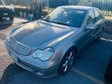Mercedes-Benz MERCEDES-BENZ C 220 CDI cat Elegance Sport - Mercedes-Benz C 220: Elegance