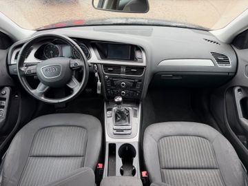 Audi A4 - 11