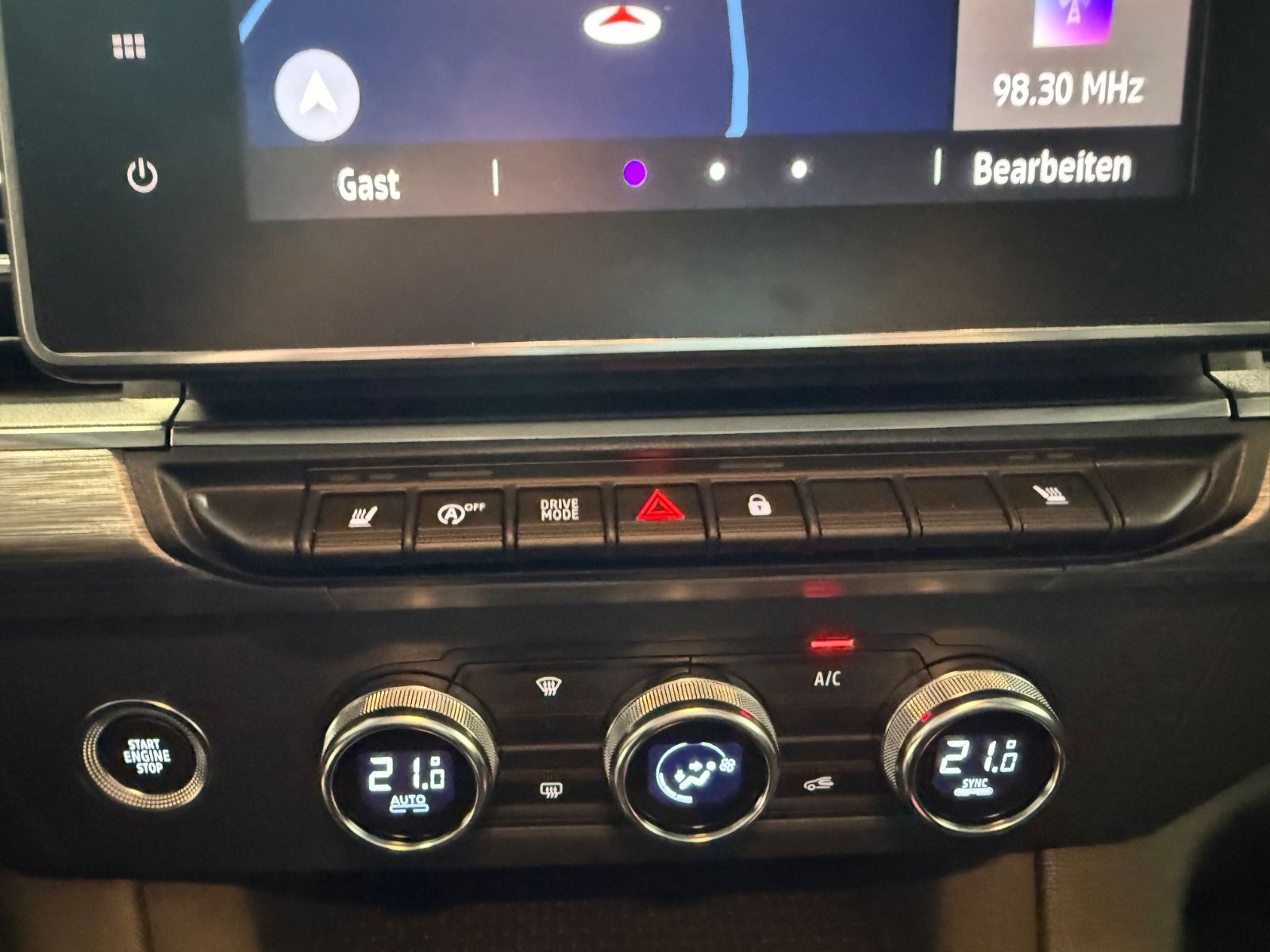 Fahrzeugabbildung Nissan Townstar Kombi L1 Tekna  Automatik 360°Kam. LED