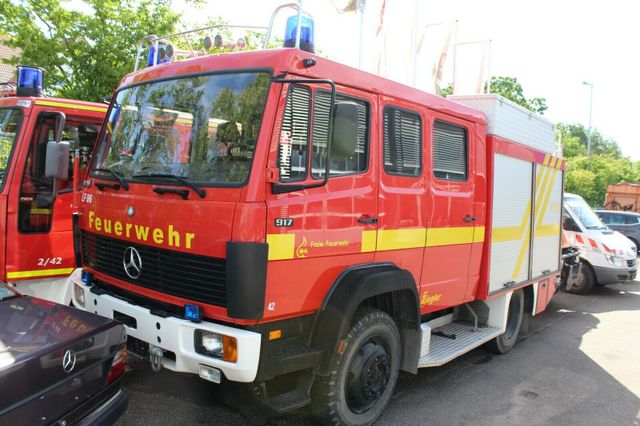 Mercedes-Benz Mercedes Benz 917  LF 8/6 Ziegler  4x4