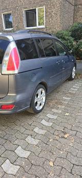 Mazda 5 (2009) - Mazda 2 in Bielefeld