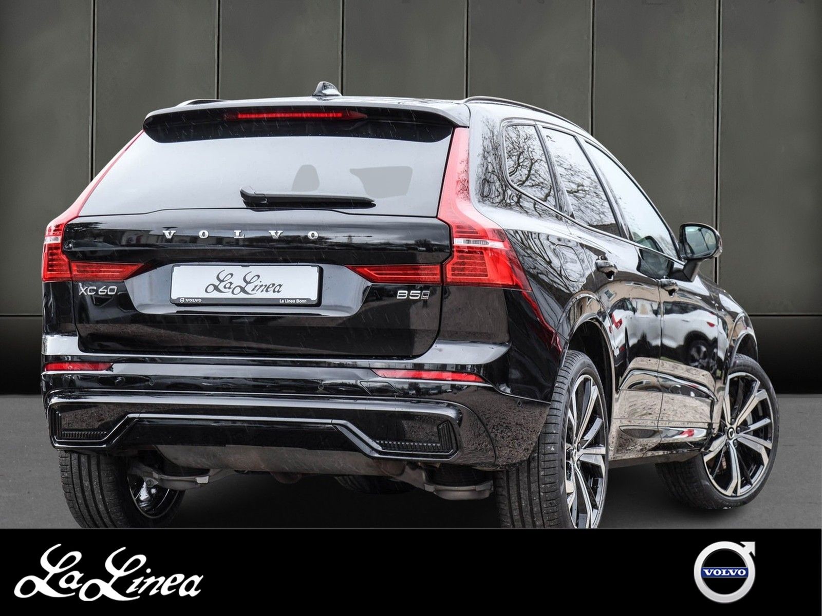 Volvo XC60 B5 Aut. Ultra Dark AWD Navi*PDC*LED imagem 2