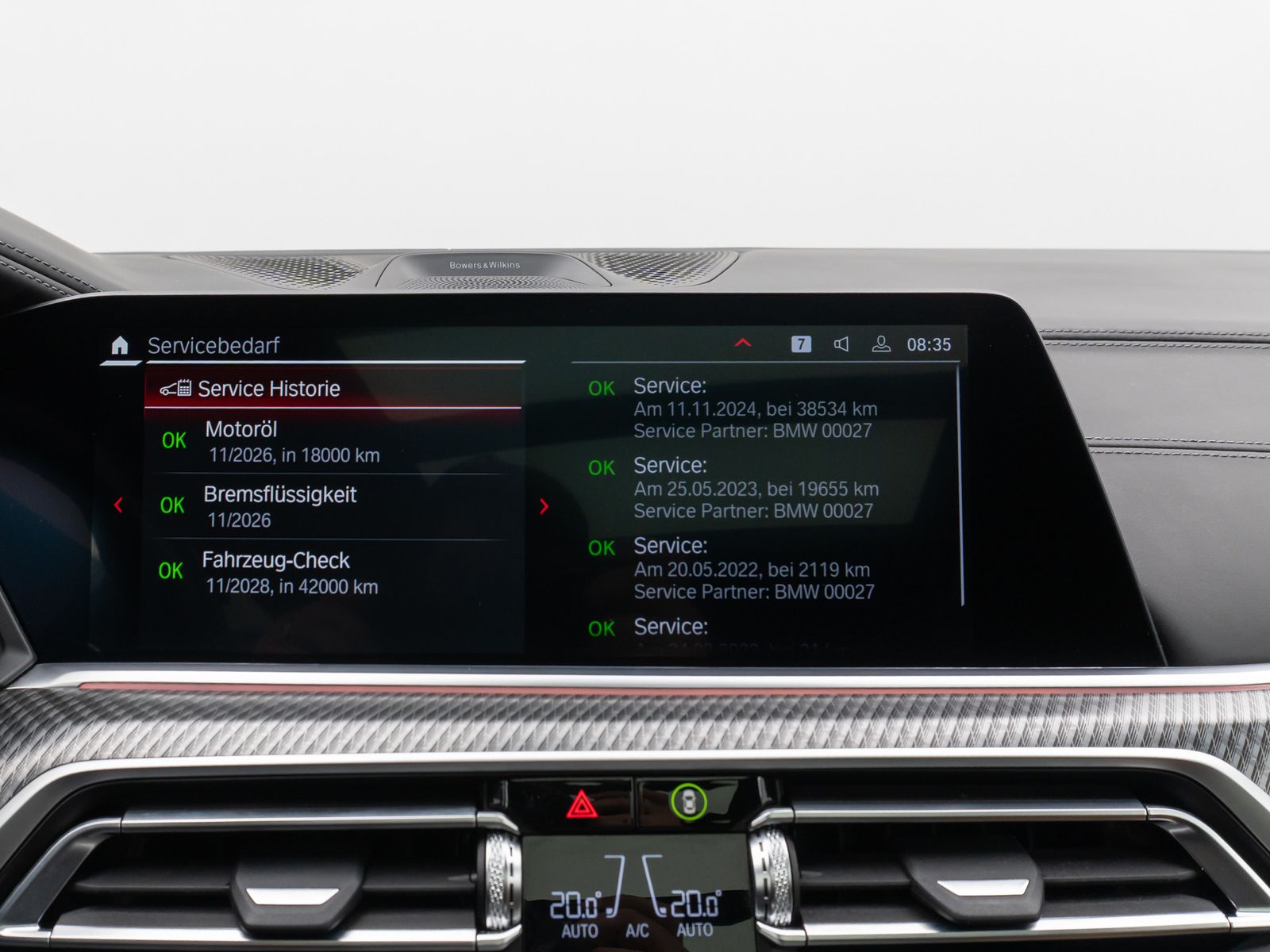 Fahrzeugabbildung BMW X6 M Panorama 360°Laser B&W Massage SoftCl AHK
