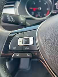 Volkswagen Passat Variant - 12