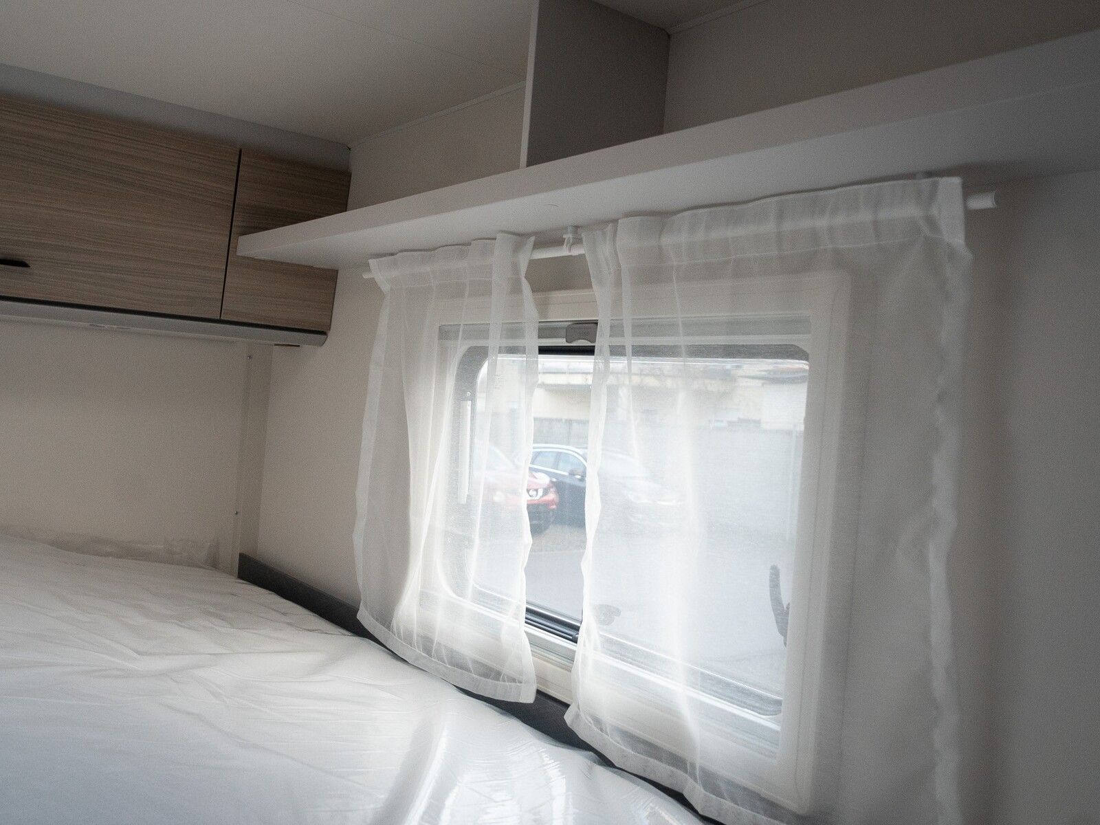 Fahrzeugabbildung Etrusco V Ford 6.8 SCF Complete Selection! Dieselheizung