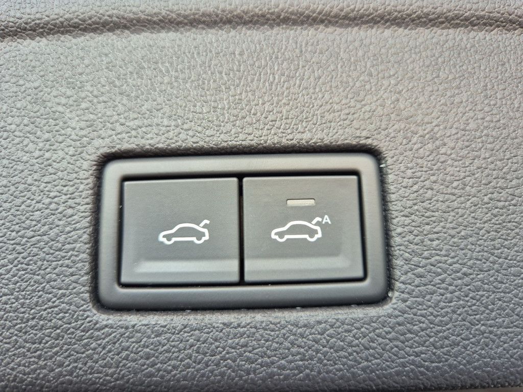 Touareg 3.0 V6 4Motion *DSG*LED*AHK*EASY OPEN*RE