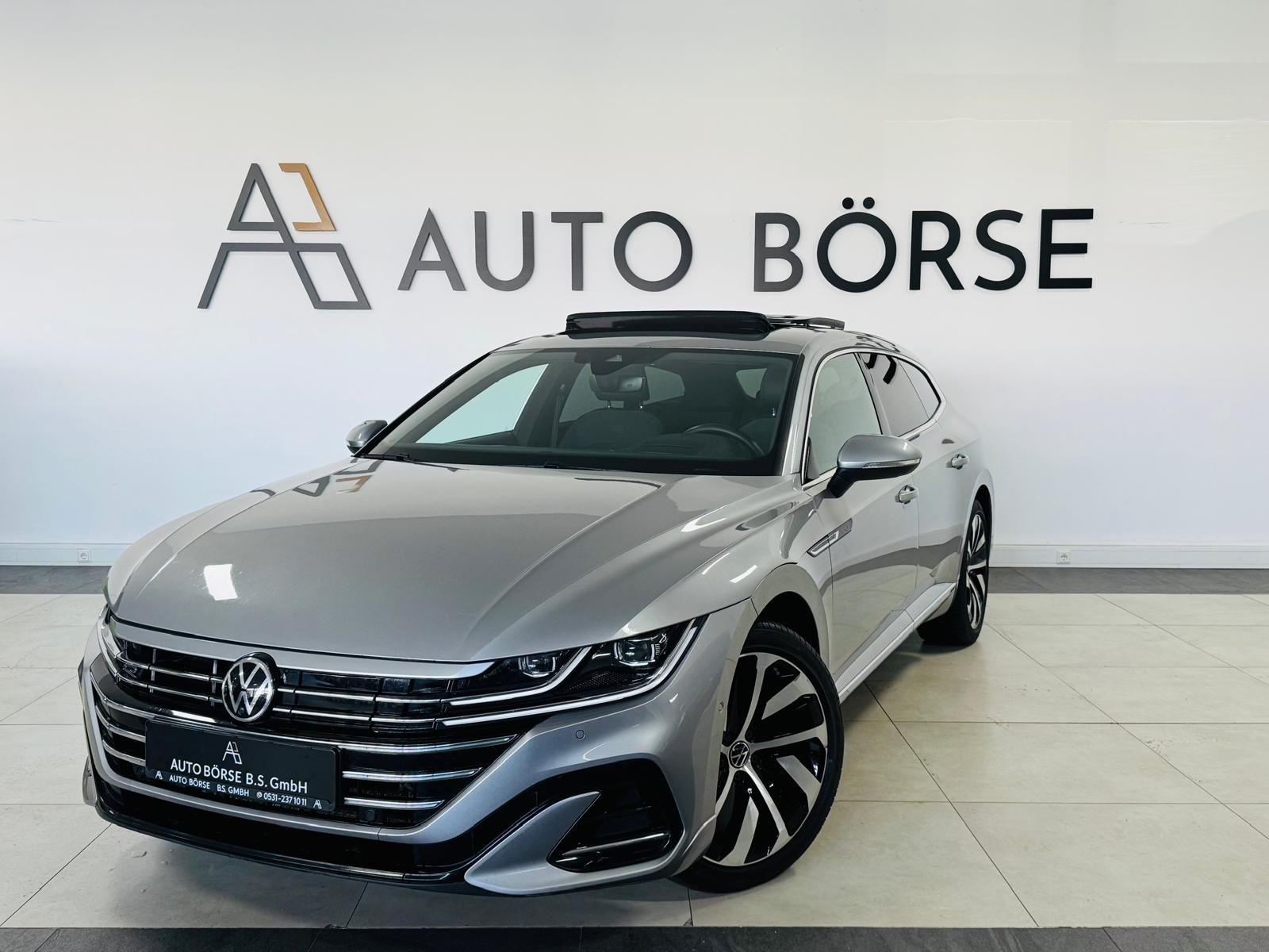 VW Arteon Shooting Brake R-Line eHybr*STH*PANO*AHK*