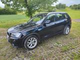 BMW X3 xDrive20d Automatik /Navi /Xenon /AHK 