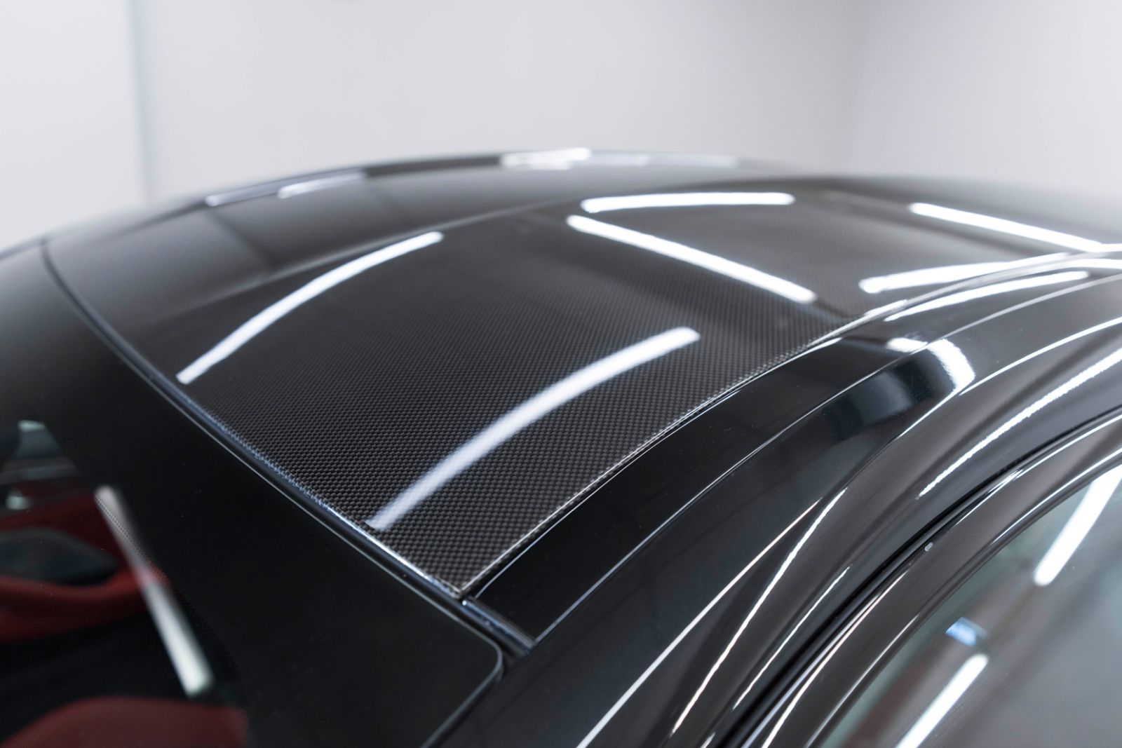 Fahrzeugabbildung BMW M8 Competition GC Head Up B&W