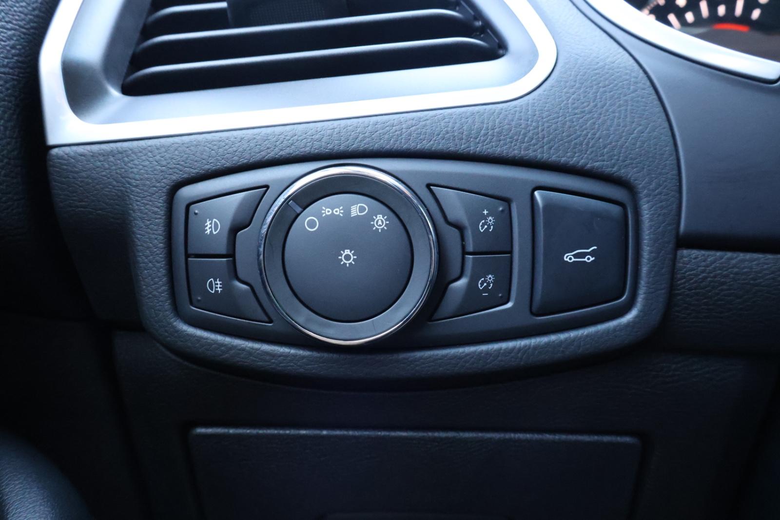 Ford Edge Titanium 4x4 LED/SHZ/NAV/TEMP