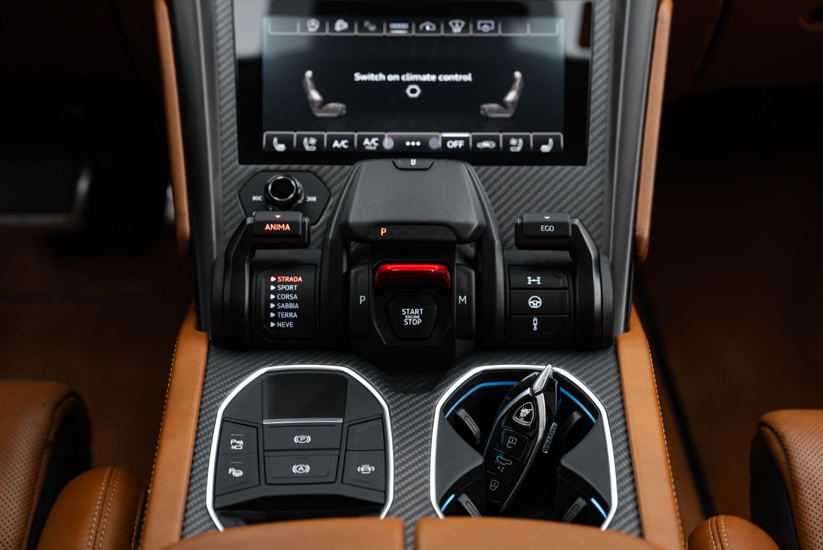 Fahrzeugabbildung Lamborghini Urus S CARBON/B&O/AKRAPOVIC/PANO/23"/STYLE