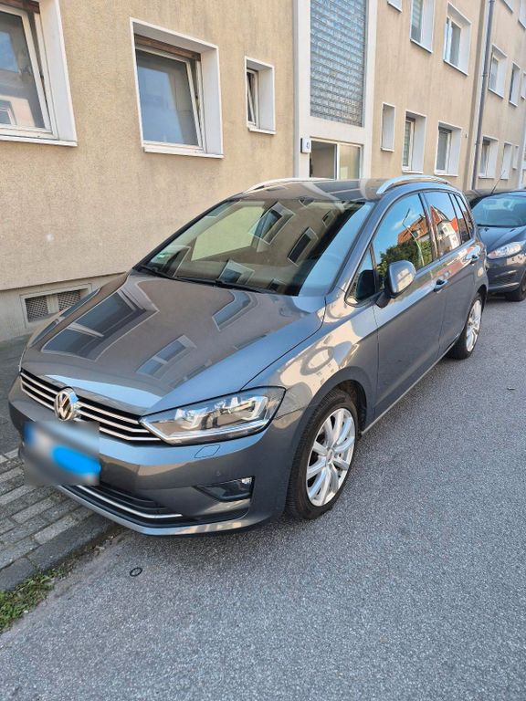 Image of Volkswagen Golf Sportsvan