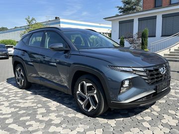 Hyundai TUCSON - 2