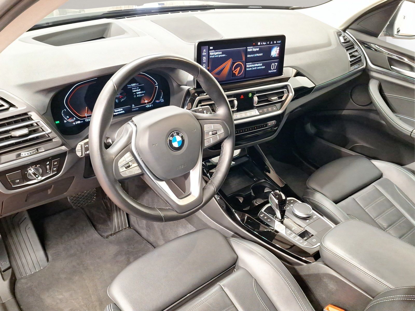 BMW X3 xDrive30i LiveCockpitProf Head-Up Laser HiFi foto 4