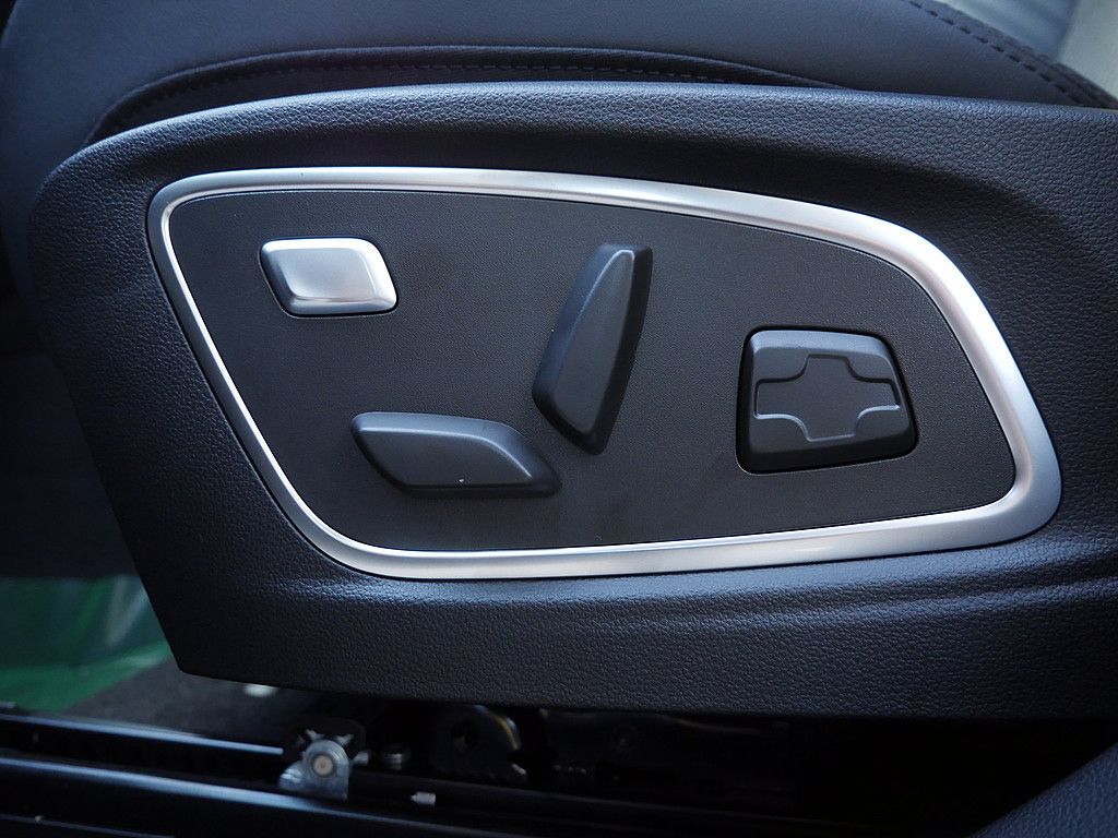 Fahrzeugabbildung Renault Austral Esprit Alpine Full Hybrid E-TECH 200