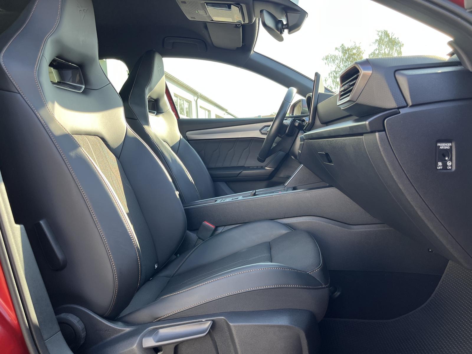 Cupra Leon SP 2.0 TSI DSG VZ 156€ m.20% Anz. Navi RFK, миниатюра 15