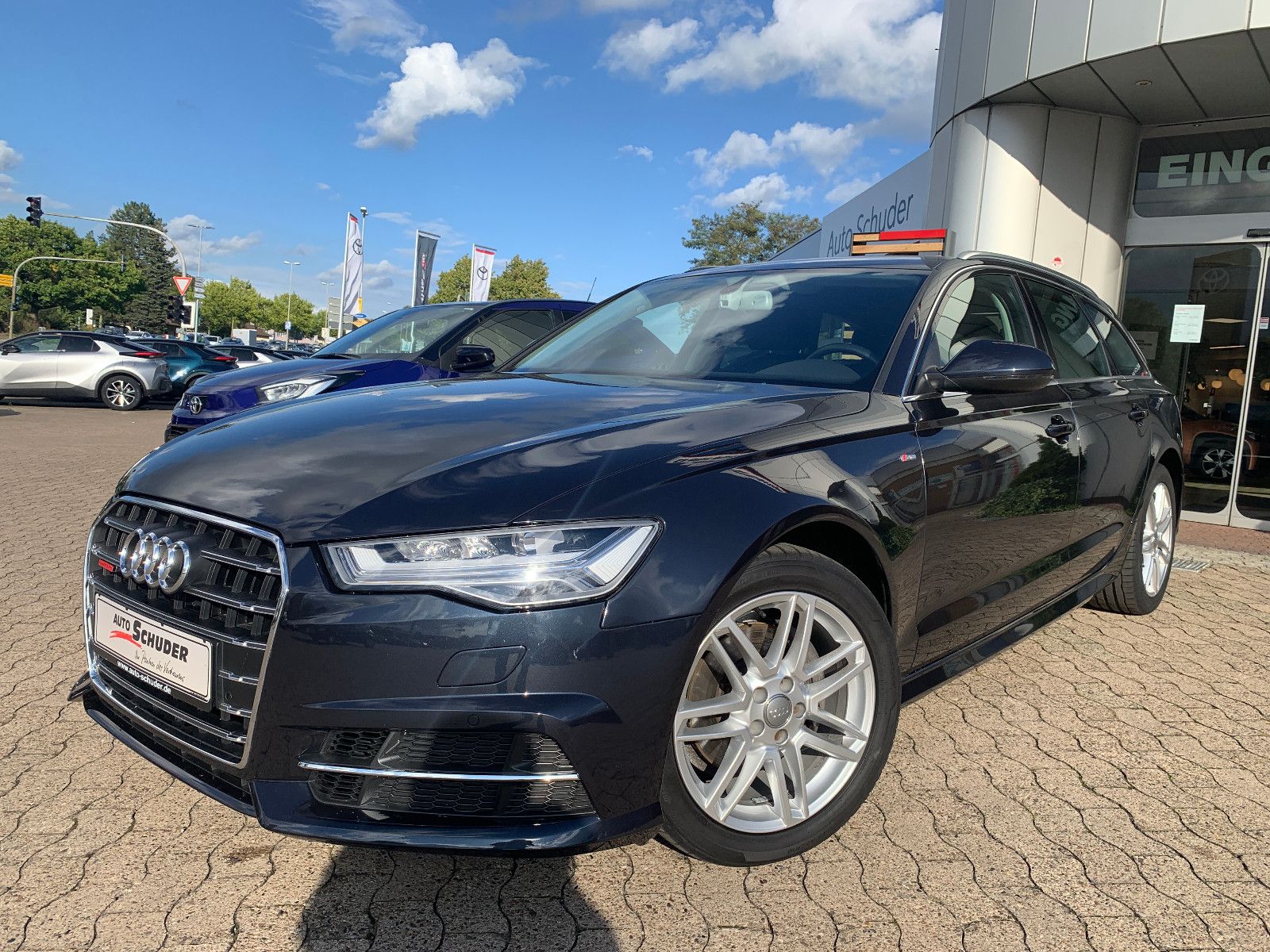 Audi A6 - 1