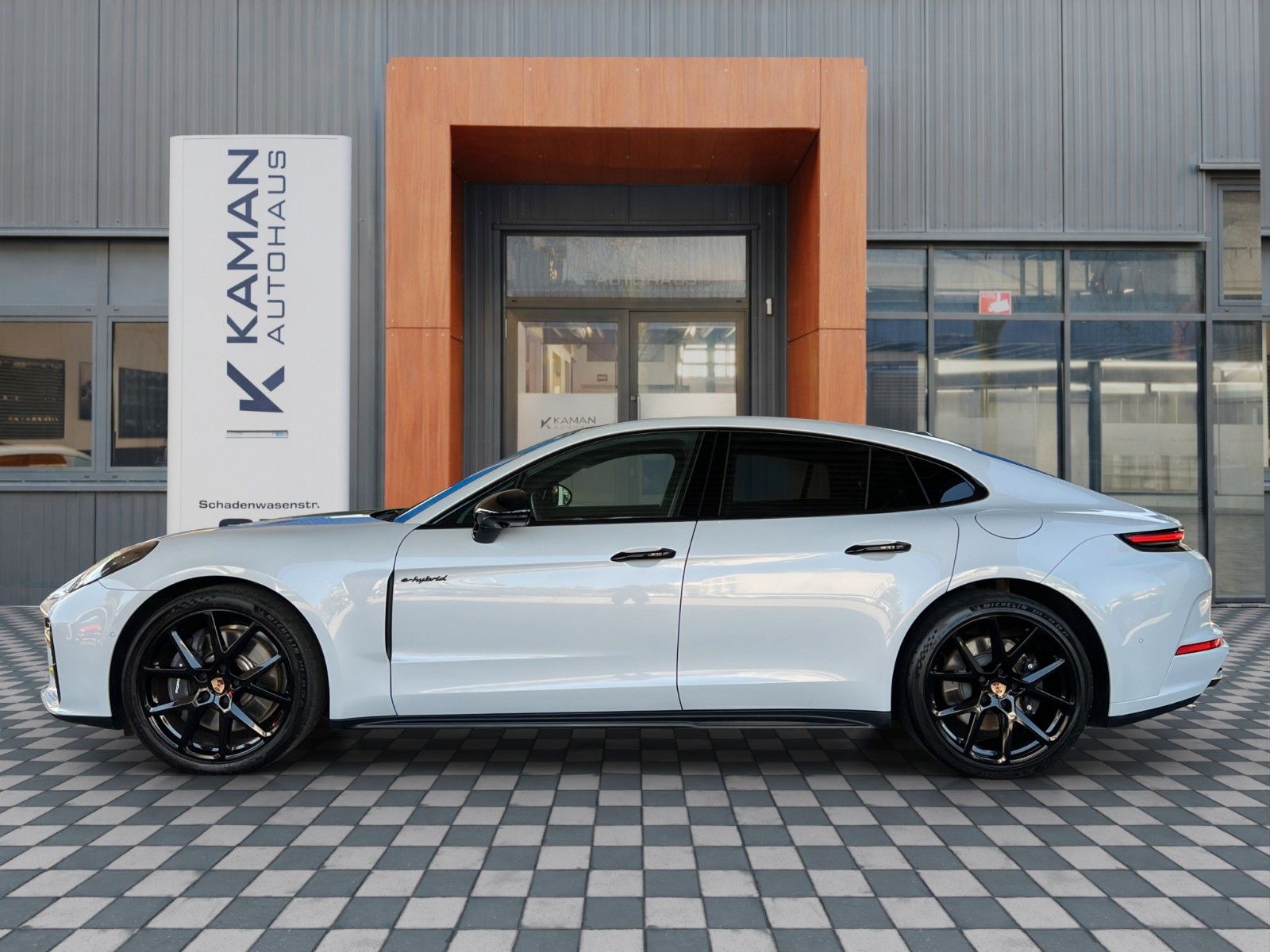 Porsche Panamera 4 E-Hyb Sport Design Sportabgas 21 Alu foto 22