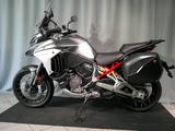 Ducati MULTISTRADA V4 S TRAVEL RADAR, SPEICHENRÄDER - DUCATI TOURER