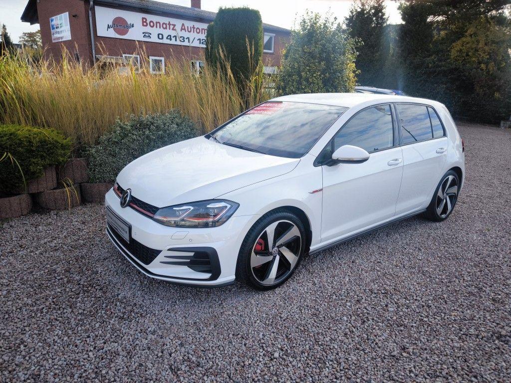 Volkswagen Golf GTI DSG Performance *Navi,SHZ,LED,ACC*