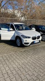 BMW X1 (F48) sDrive 18d Tausch o. Verkauf - BMW X1 mit Diesel-Antrieb: Limousine, Automatik