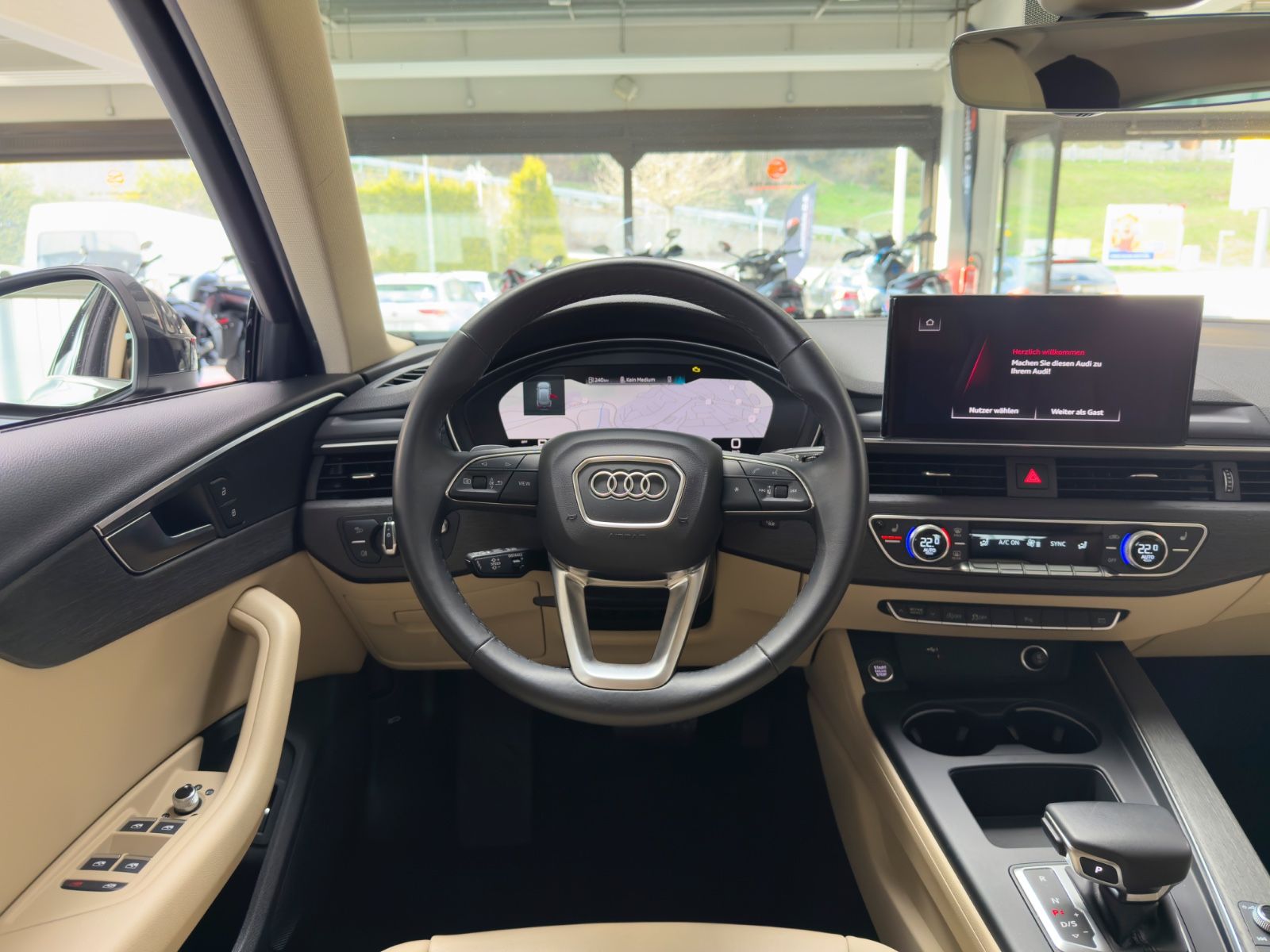 AUDI A4 — zdjęcie 11