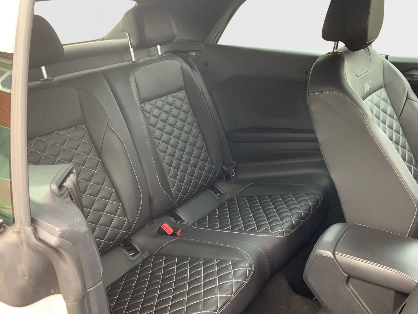 T-Roc Cabriolet 1.5 TSI R-Line, NAV, SHZ, RFK.