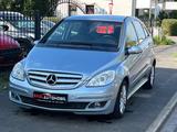 Mercedes-Benz B 180 B B 180 CDI Automatik Leder Navi PDC - gebrauchte Mercedes-Benz B-Klasse aus dem Jahr 2006