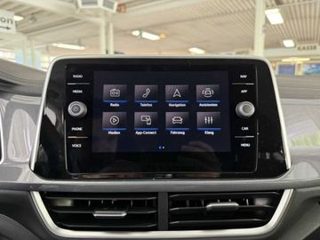 Fotografie des VW T-Roc 1,5l TSI DSG EU Style