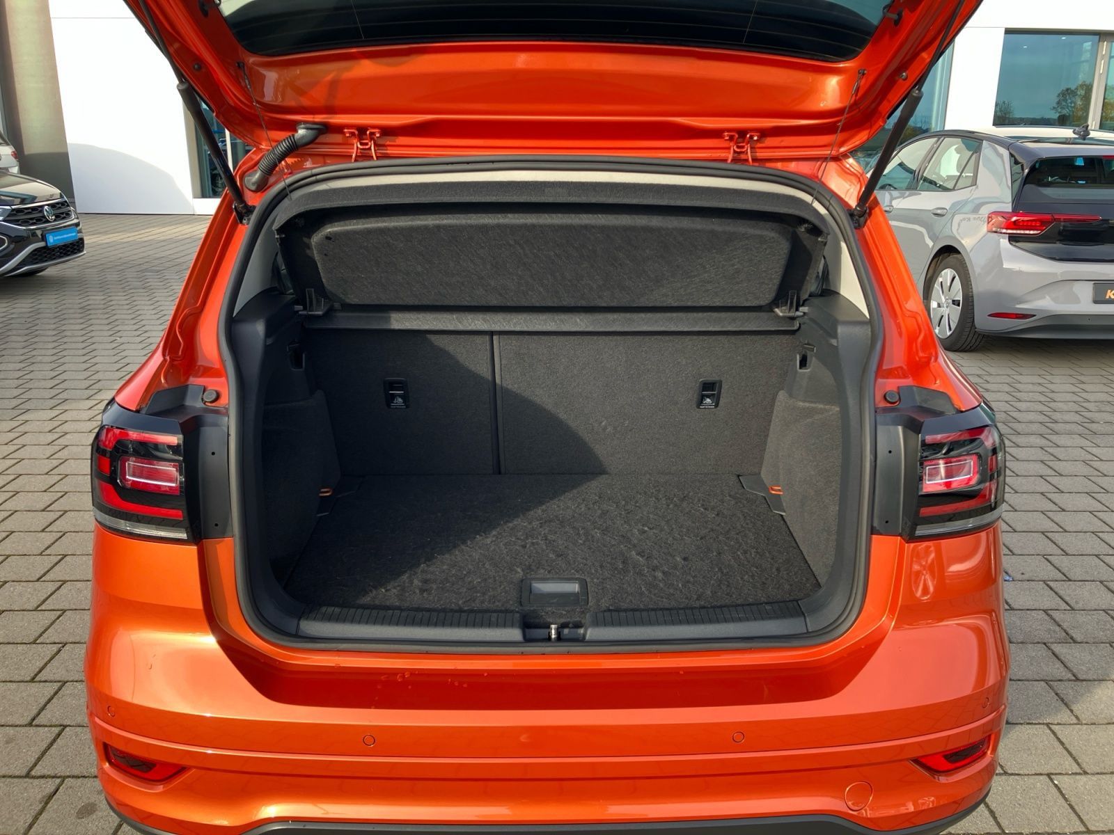 Volkswagen T-Cross - Bild 12