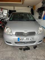 Toyota Yaris 1.3 Sol Auto. sol - gebrauchte Toyota Yaris aus dem Jahr 2005