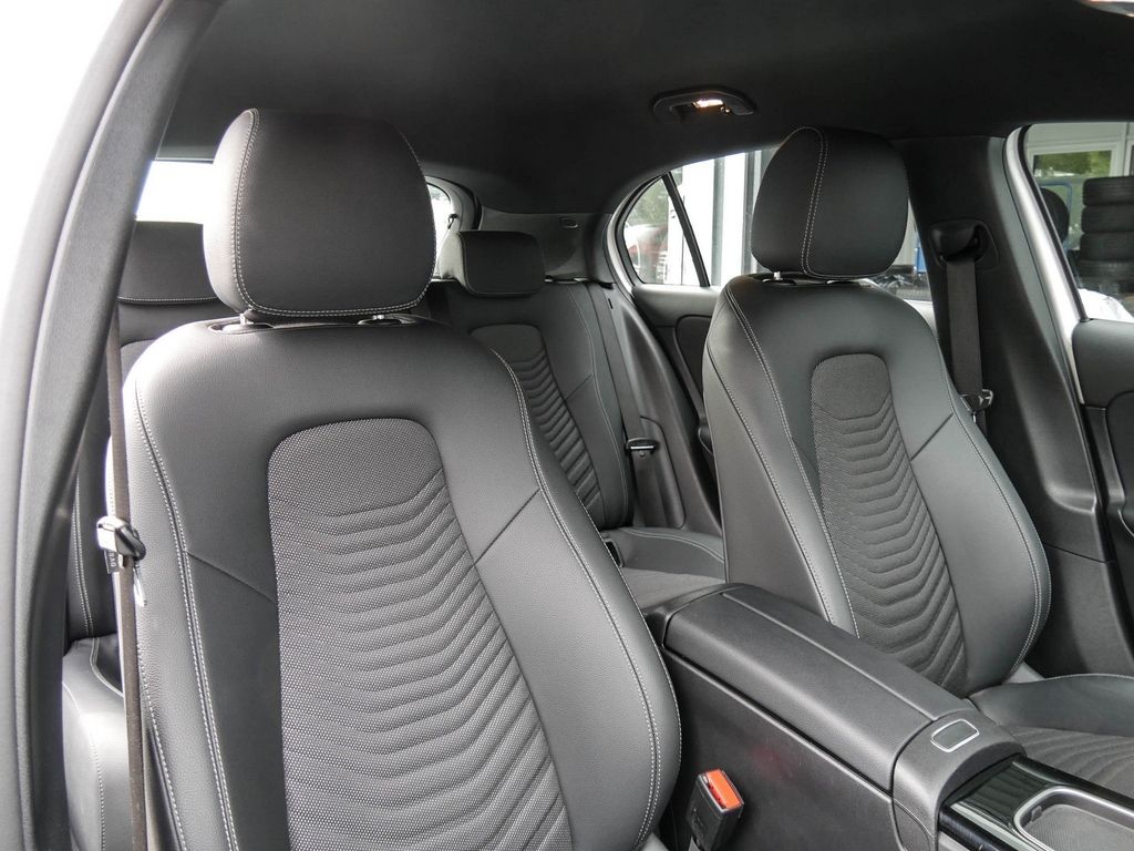 Mercedes-Benz A 180 |LED|NAVI|KAM|MBUX|PTS|SHZ|LM|Tempomat|AUT