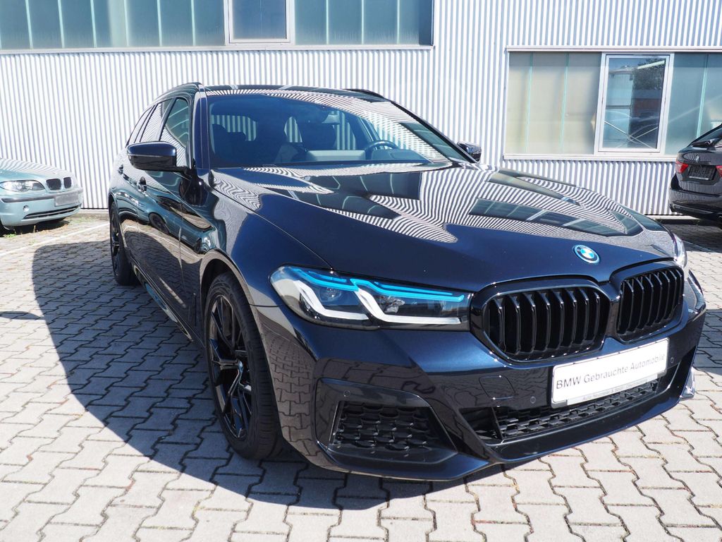 Image of BMW 530