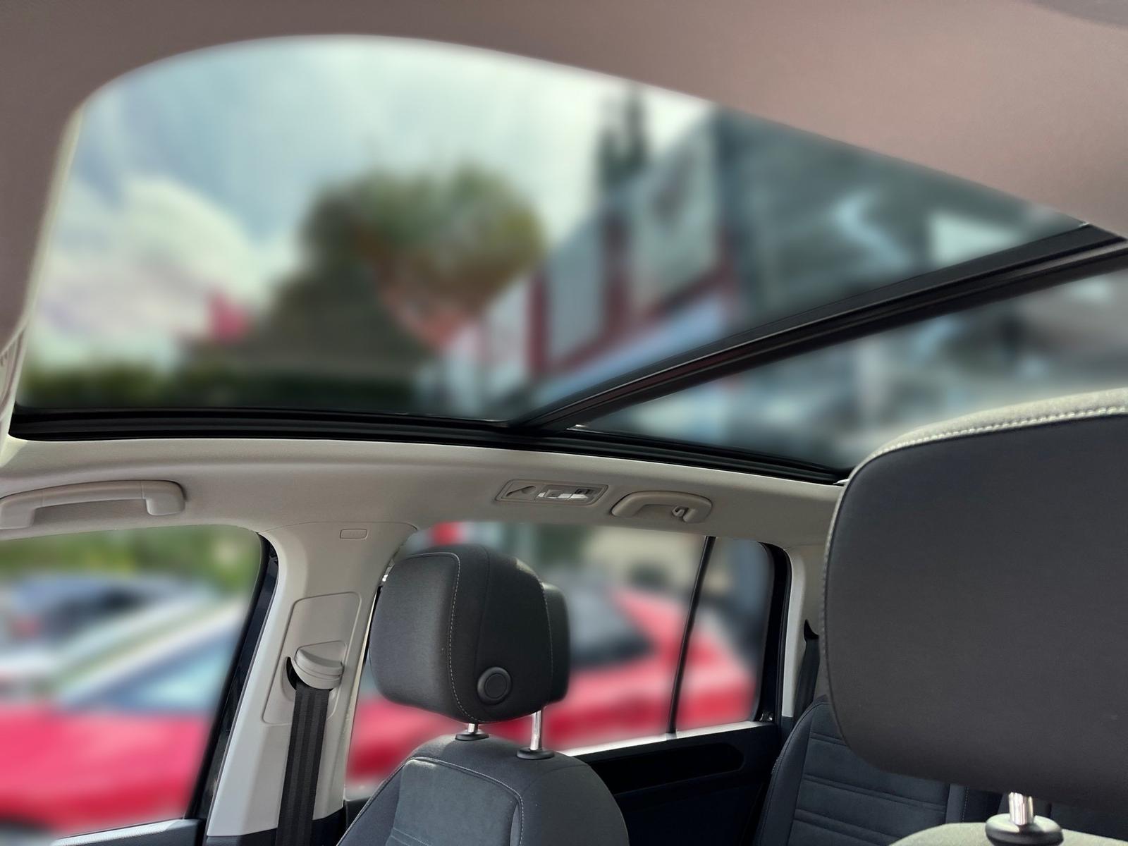 Volkswagen Touran 2.0 TDI Highline *PANO*KAMERA*NAVI*, миниатюра 15