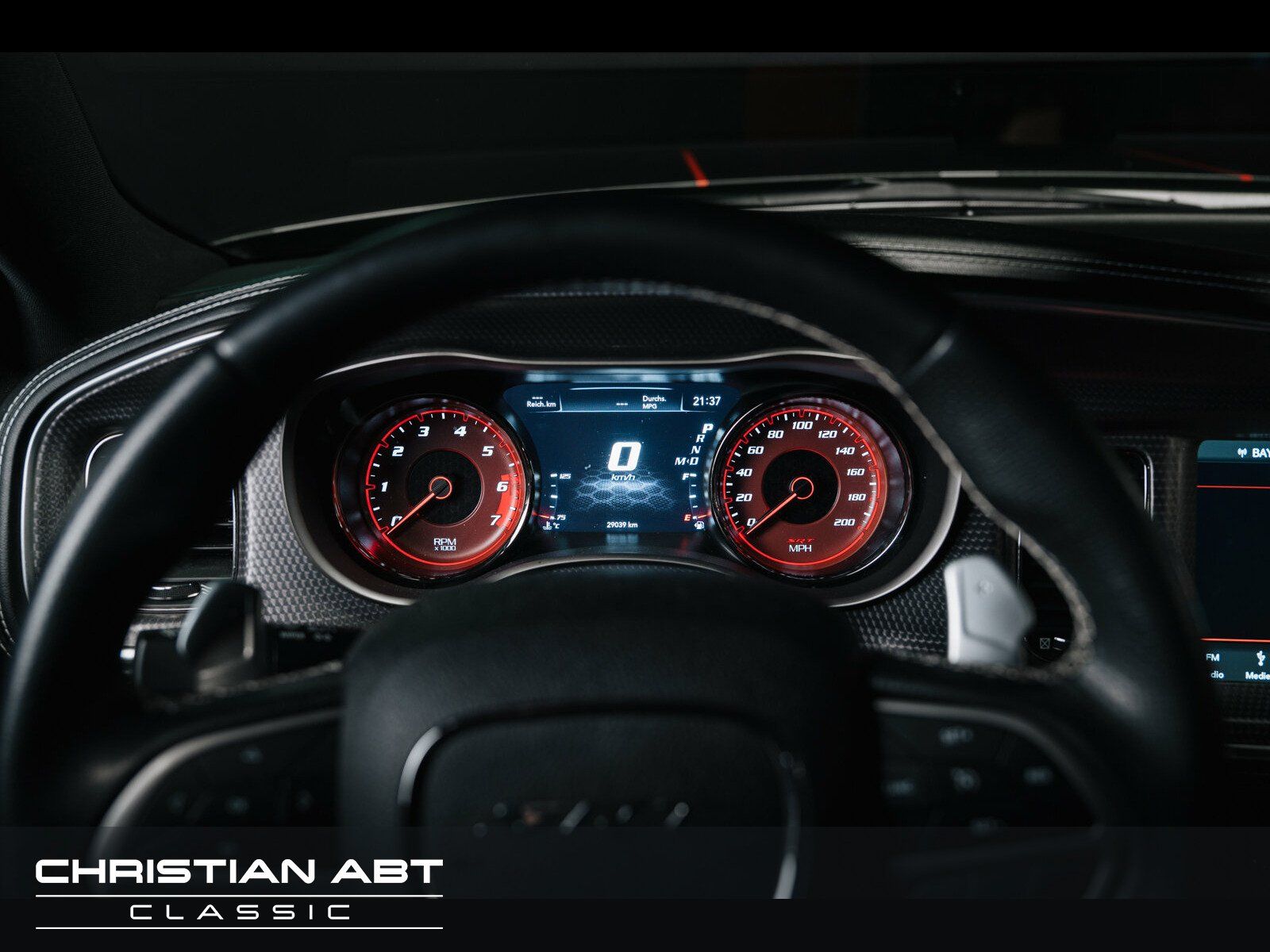 Fahrzeugabbildung Dodge Charger SRT Hellcat