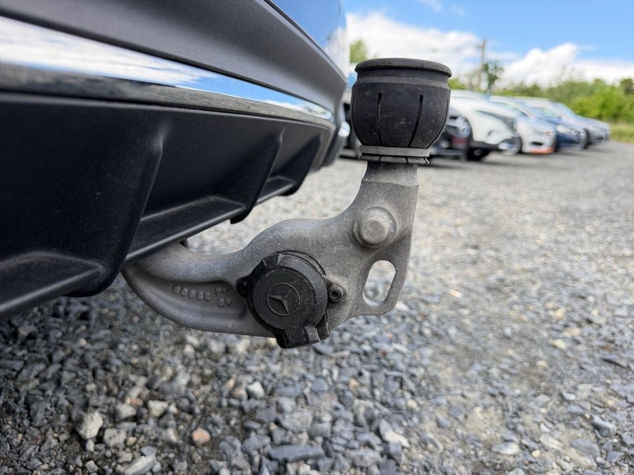 Fahrzeugabbildung Mercedes-Benz E 300 e T Hybrid AMG+AHK+4D BURM+DISTR+TOTW+KEYL