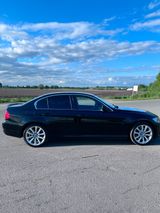 BMW E90 330d xDrive LCI | CarPlay, Keyless Go - BMW 330: 330d E90