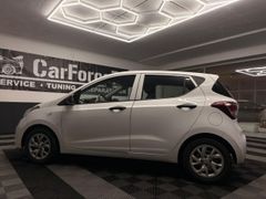 HYUNDAI i10 Classic KLIMA ISOFIX USB RADIO STOFF SITZE